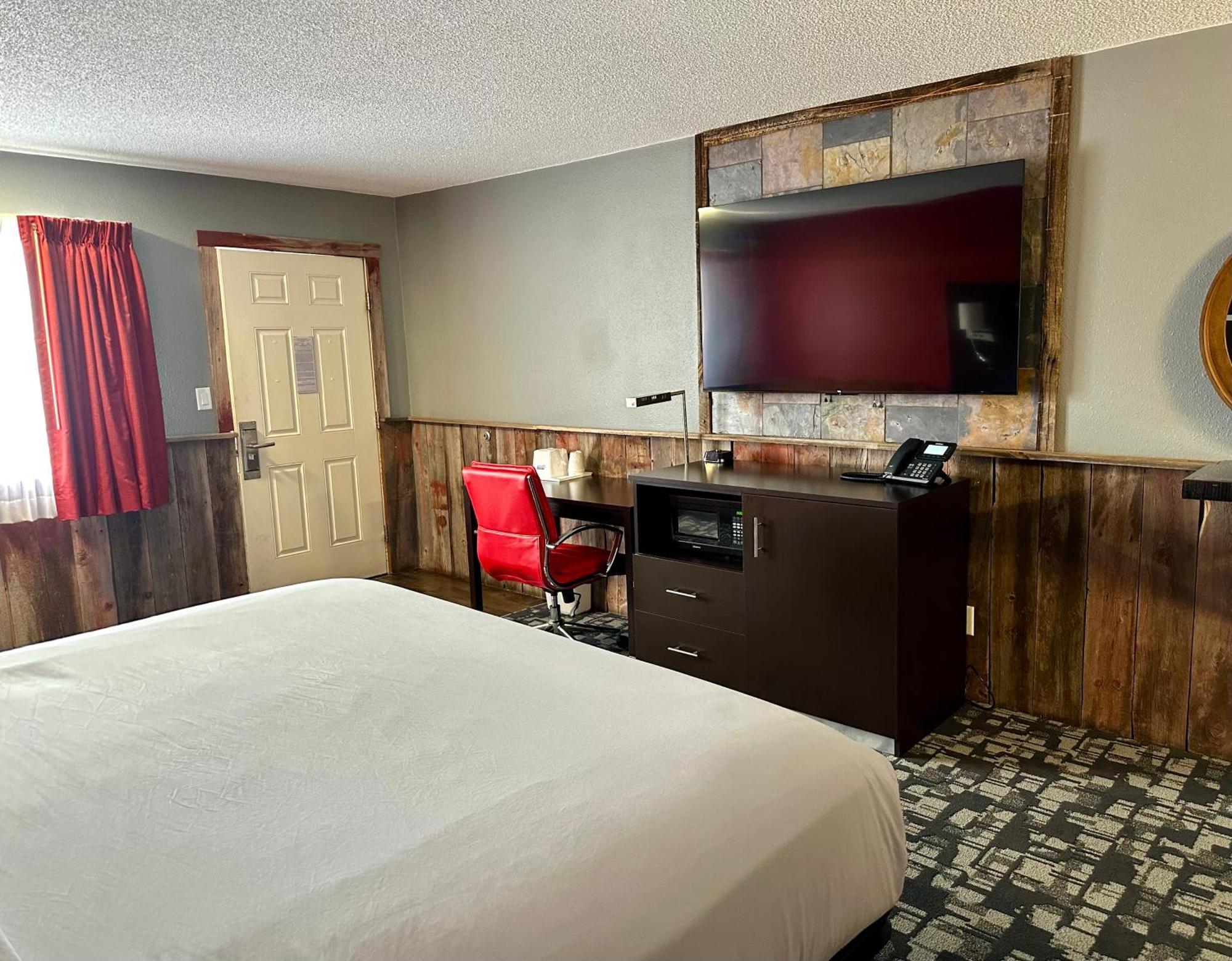 Americas Best Value Inn Wall Exterior photo