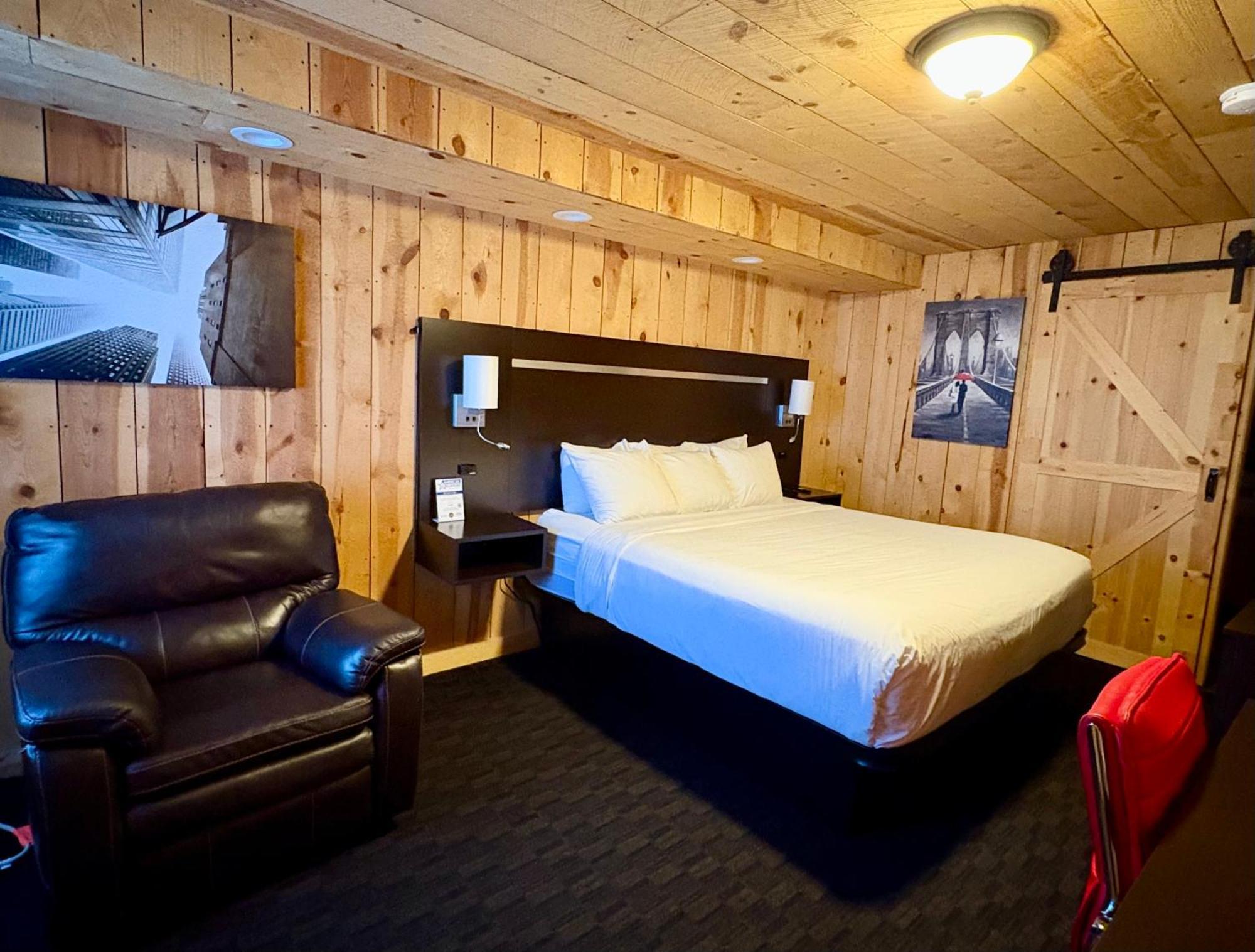Americas Best Value Inn Wall Exterior photo